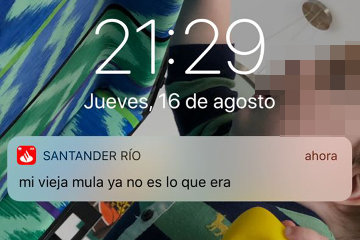 Le Hackearon la App al Banco Santander? Usuarios reciben notificaciones con  una frase de Los Simpsons – infopico.com