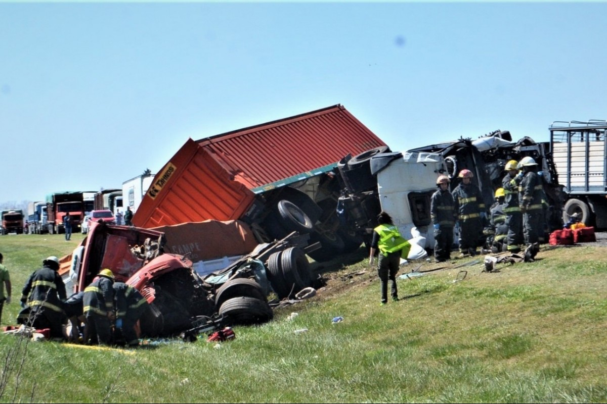 El terrible accidente se produjo cerca de Chivilcoy (Foto: la razon de chivilcoy)