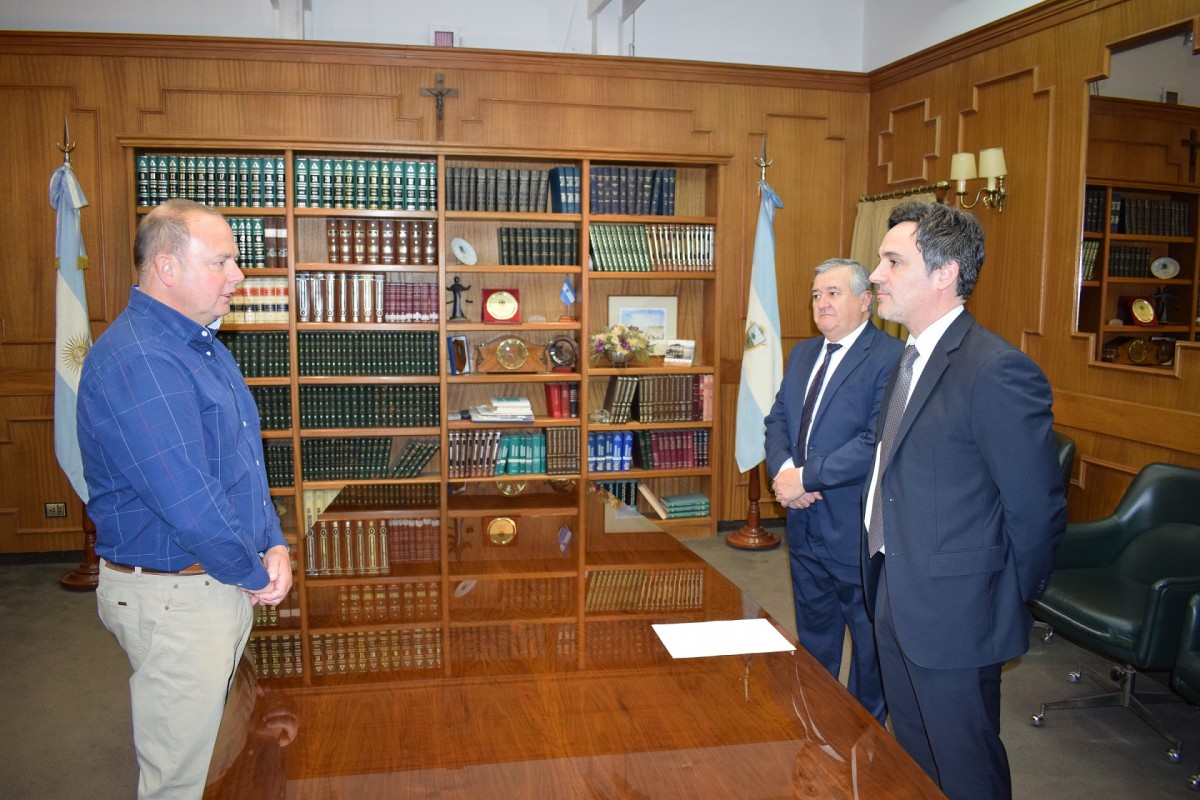 Juramento de C&eacute;sar Daniel Lecea en Santa Rosa