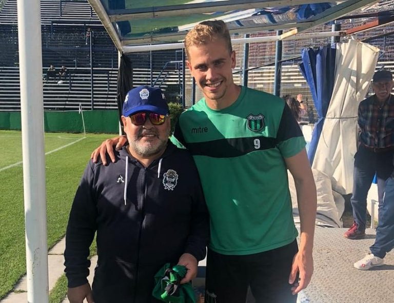El piquense Federico Vasilchik se encontró con Diego Armando Maradona