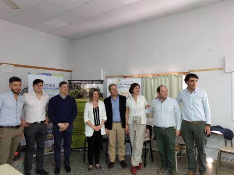 Se desarrolló la primera jornada pampeana sobre exportación de alimentos