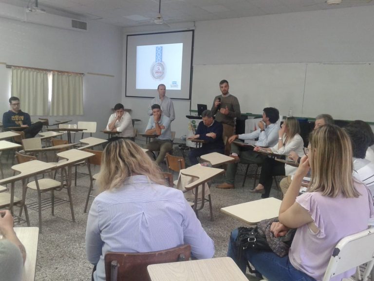 Realizaron importante encuentro para estudiantes y egresados sobre los desafíos de los agroalimentos en La Pampa