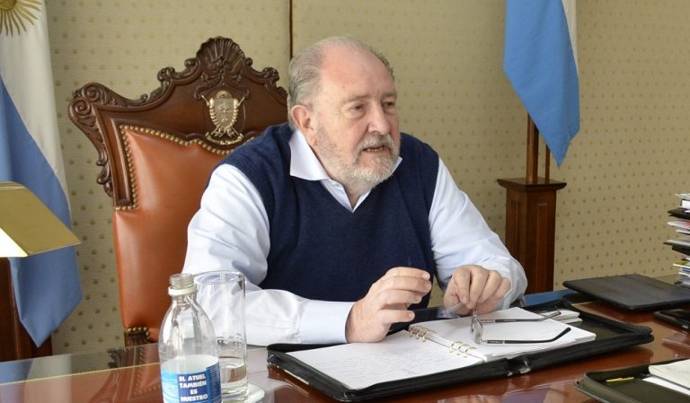 Verna envío un proyecto de ley a Diputados para aumentar el cupo femenino en cargos electivos