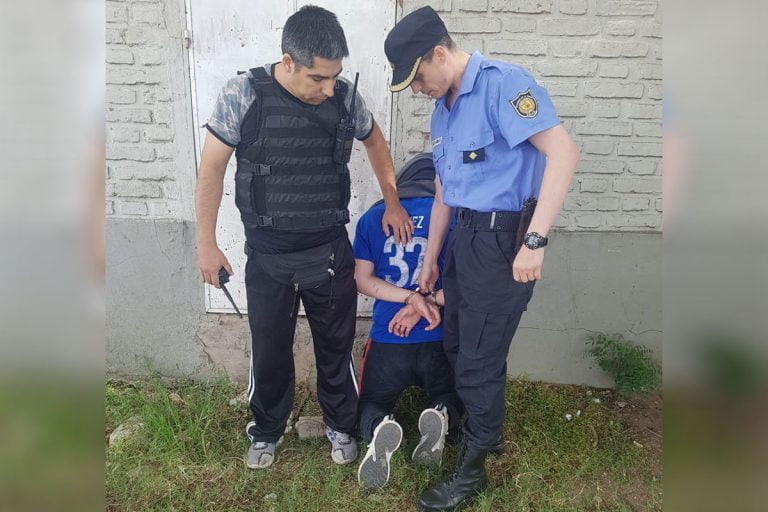 Intentó robar una agencia de quiniela y a los pocos minutos lo detuvieron