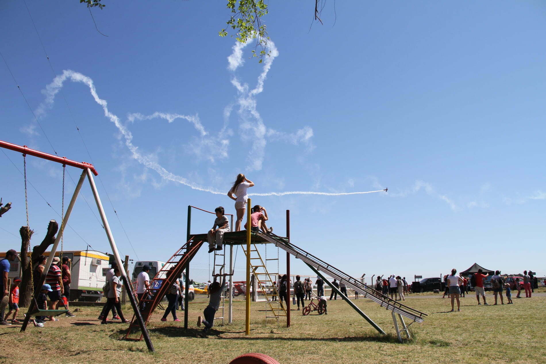 Comenzó en General Pico el festival aéreo más grande de La Pampa
