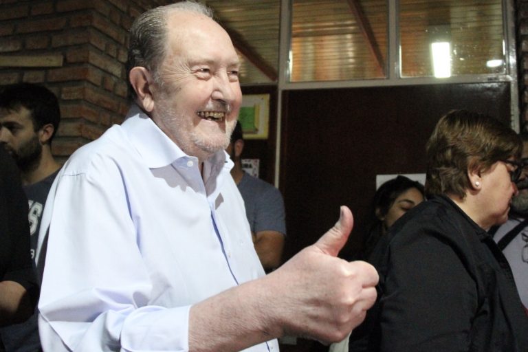 El ex gobernador Carlos Verna cumple 74 años
