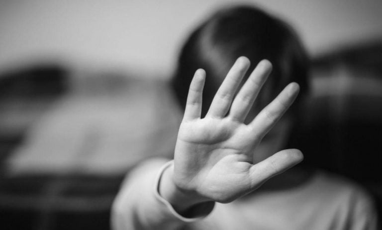 La Pampa: confirman la condena de 10 años de prisión para un abuelo que abusó sexualmente de un nieto y una nieta