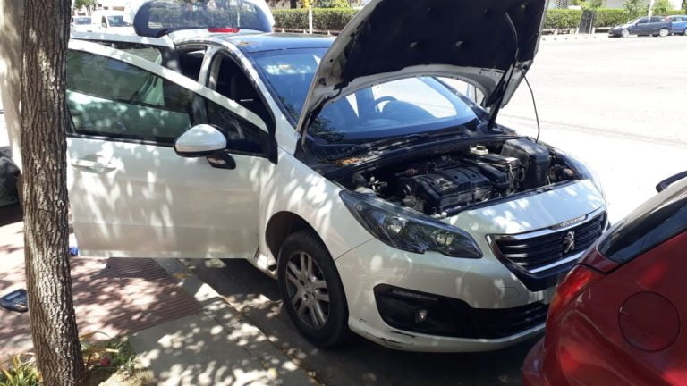 Hallaron un auto en Santa Rosa que tenía pedido de secuestro en Córdoba: Adentro había cocaína y $ 52.000