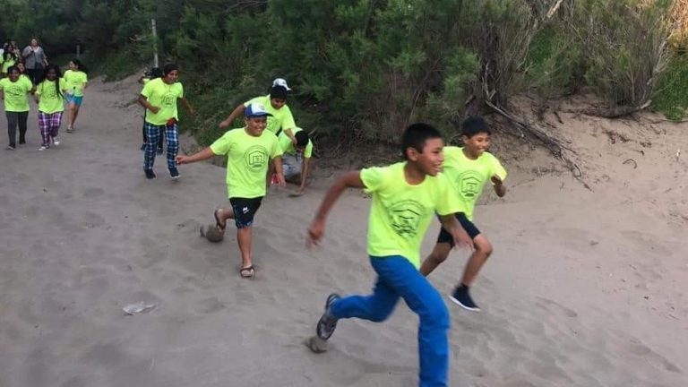 De Jujuy a Monte Hermoso: viajaron 32 horas para conocer el mar