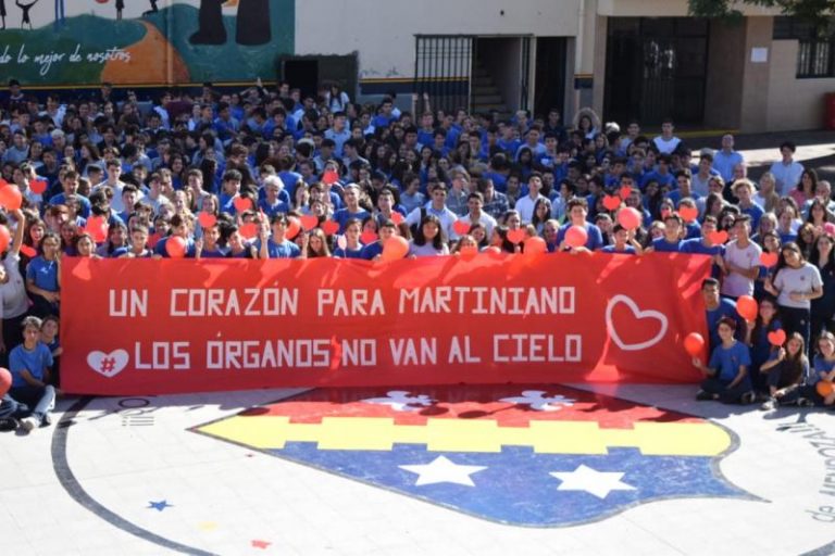 “Los órganos no van al cielo”: Los alumnos de una Escuela mendocina organizan una campaña para ayudar a su compañero que necesita un trasplante de corazón