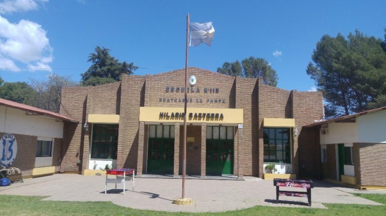 Etapa final de obras en la Escuela N° 113 de Guatraché