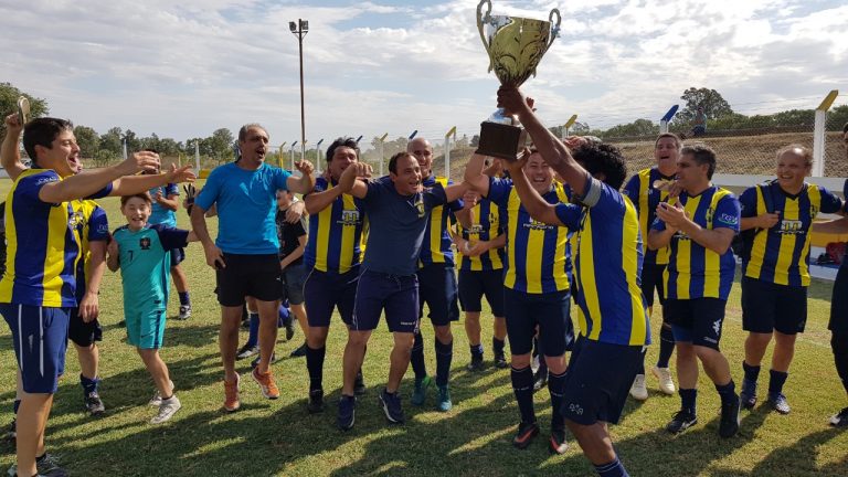 Liga de Veteranos: All Boys de Trenel campeón del año en Maxi Senior
