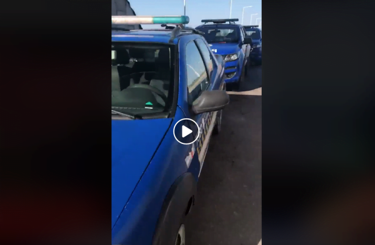 El enojo de un turista que fue multado en Córdoba por la Caminera se volvió viral
