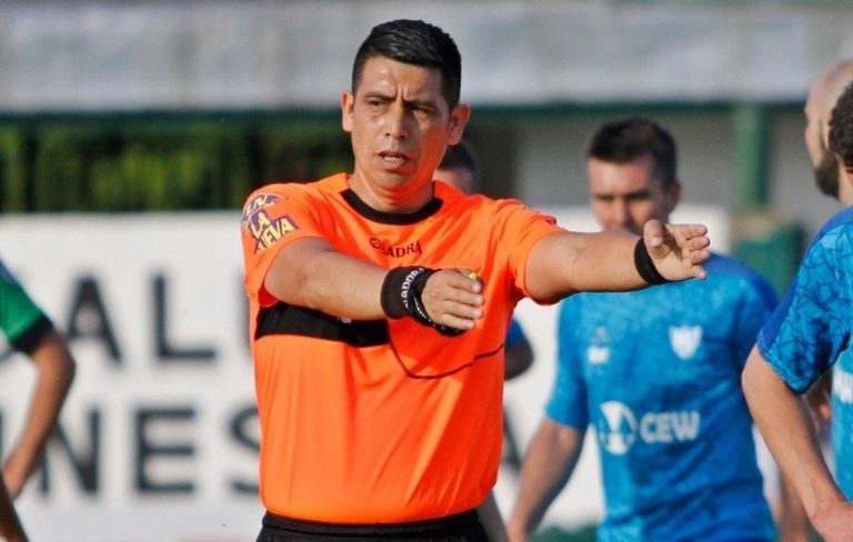 Liga Pampeana: “Si la capacidad arbitral está asegurada por las agrupaciones piquenses serán ellos los que van a dirigir”, dijo su titular Norberto Cuevas