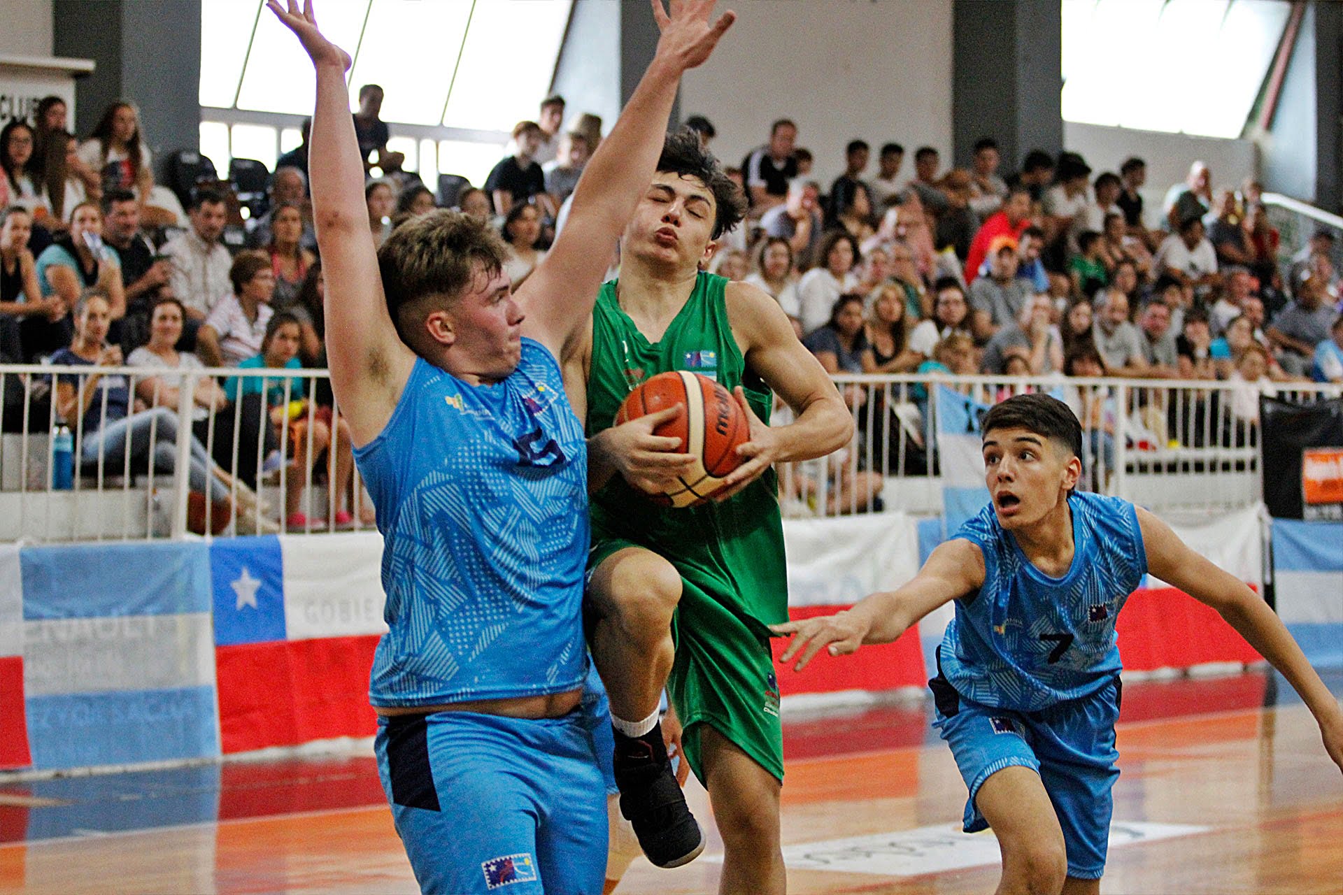 Primer día de competencias en los Juegos de la Araucanía ...