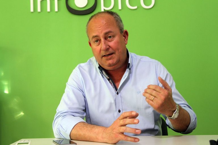 El senador Juan Carlos Marino donó los sueldos de abril y mayo a los hospitales Lucio Molas y Gobernador Centeno de Pico