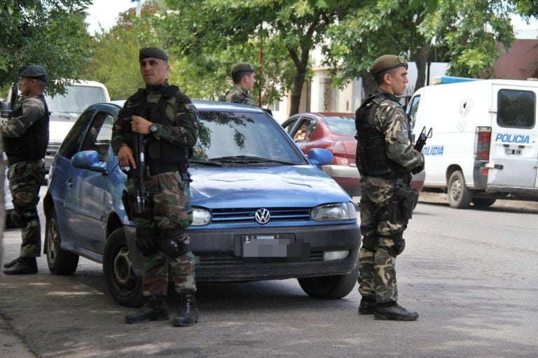 Secuestran un auto conducido por menor e investigan si fue comprado con dinero robado