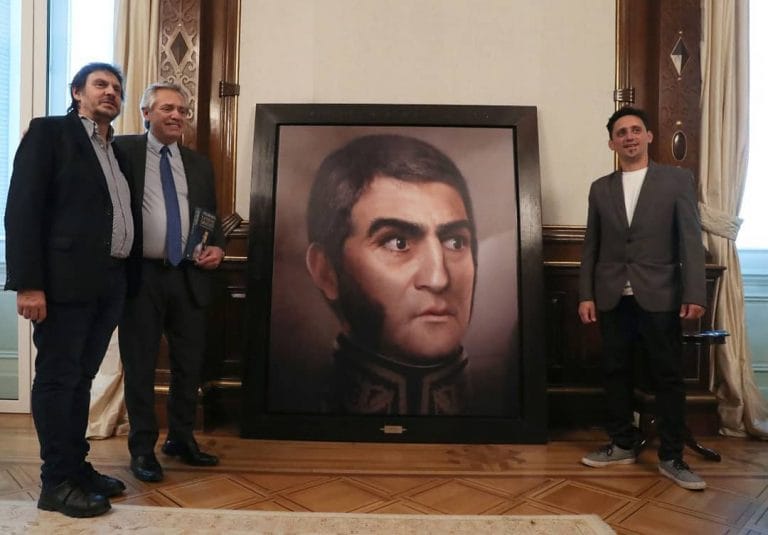 La obra del joven que vivió en General Pico y que reconstruyó digitalmente el rostro de San Martín, llegó a las manos del Presidente Alberto Fernández