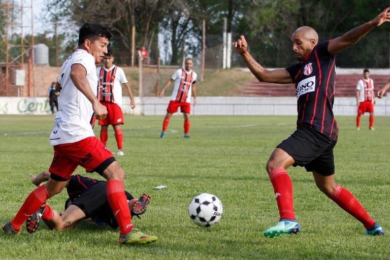 Costa Brava se prepara para jugar el Torneo Regional Federal Amateur
