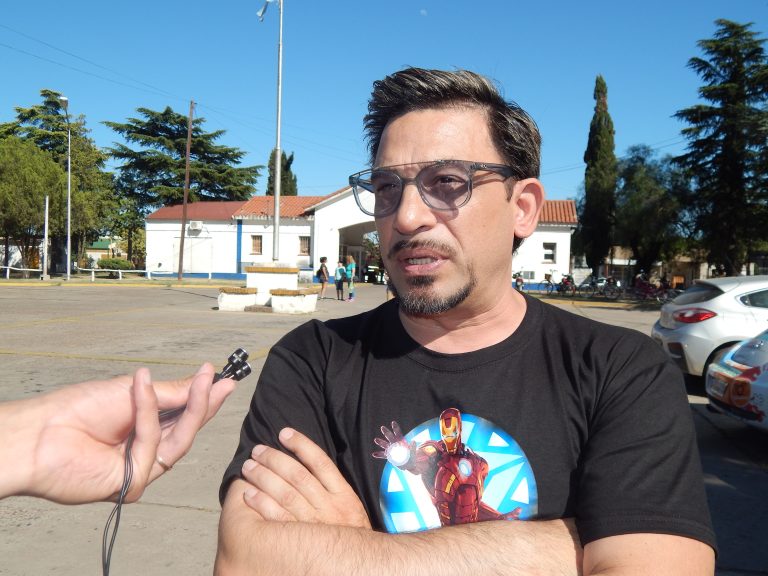 Gustavo Loiacono: “Cuando uno se pone el traje trata de darle a los chicos y a las familias, un mensaje positivo”