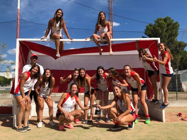 Hockey: Sportivo Independiente se consagró en séptima y sexta división