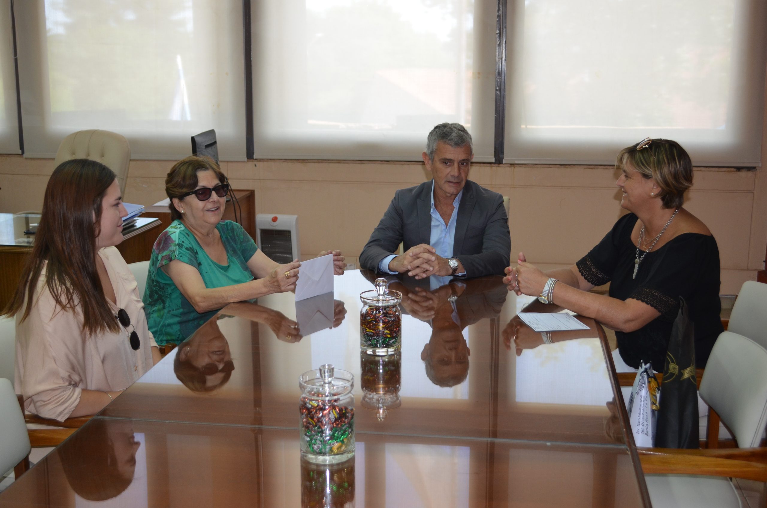 Autoridades de LALCEC se reunieron con el vicegobernador Fernández