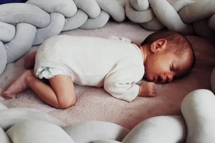 Un papá de Trenque Lauquen continúa con su campaña mundial: Su bebé prematuro tiene leucemia congénita y necesita encontrar urgente un donante de médula ósea
