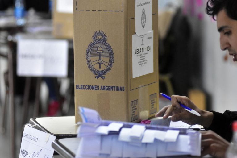Casi 300 mil pampeanos eligen hoy tres diputados y tres senadores nacionales