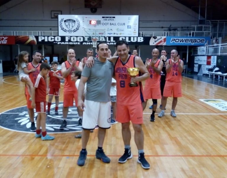 El equipo “Ciudad” salió campeón del Torneo Amateur de Maxi Básquet “Espacio joven”