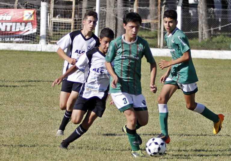 Divisiones inferiores: Se jugaron las finales de ida del Torneo Extra