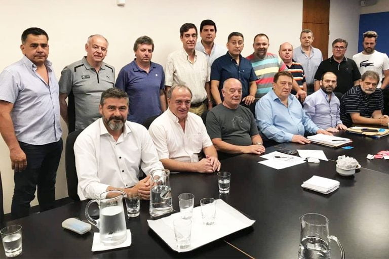 La lista que acompaña el pampeano Rubén Labarere conducirá la Confederación Argentina de Básquetbol