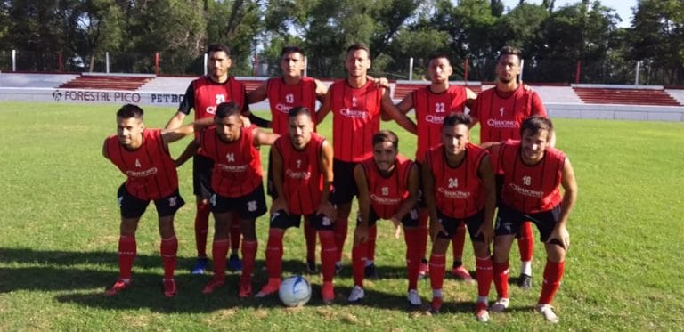 Costa sigue preparándose para el inicio del Torneo Regional Amateur