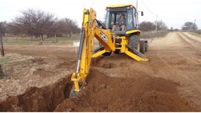 25 de Mayo: continúan en ejecución las obras de agua potable por el PROPAYS
