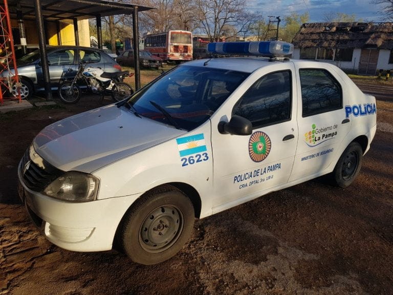 Robó una notebook, pidió $5000 pesos de rescate y la policía lo estaba esperando en el “lugar de encuentro”