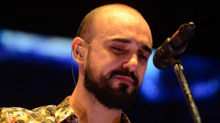 Un intendente consideró “obscena” la suma de 100 mil dólares que pidió Abel Pintos para cantar 40 minutos y decidió comprar una ambulancia