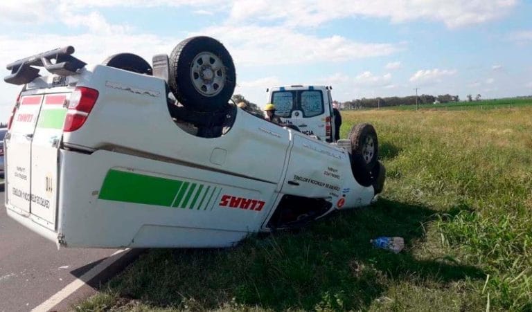 Un piquense volcó en la Ruta Nacional 35
