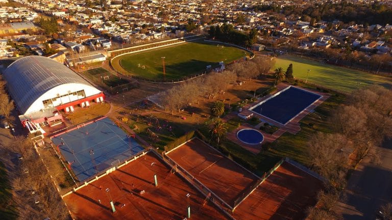 COVID-19: Clubes piquenses informaron que cerrarán sus puertas hasta el 26 de octubre