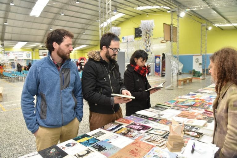 Convocan a escritores pampeanos para la Feria del Libro en Lonquimay