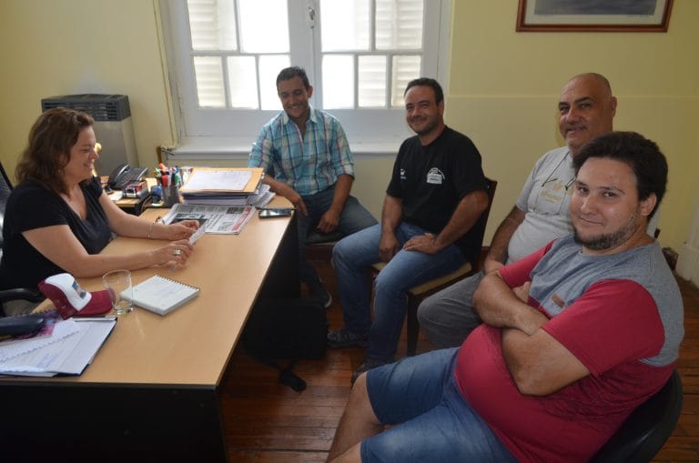 Los integrantes del club F-Series de La Pampa se reunieron con Fernanda Alonso con vistas al gran encuentro de octubre