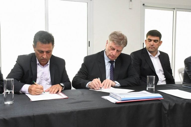 Sergio Ziliotto anunció varias obras y firmó un importante convenio para General Acha