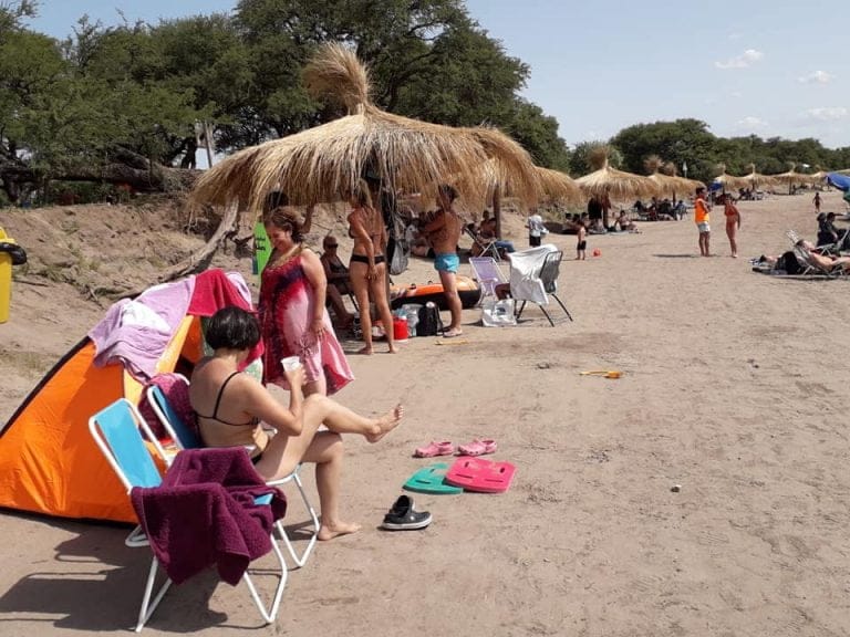 ¡Gran domingo se vive en la laguna Ojo de Agua de Uriburu!: “Lleno total” del predio