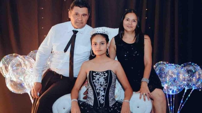 Entre Ríos: Valentina cumplió 15 años y pidió que en vez de regalos le lleven alimentos para los comedores infantiles