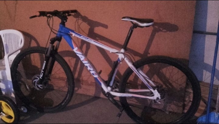 Le robaron la bicicleta y pide colaboración para recuperarla