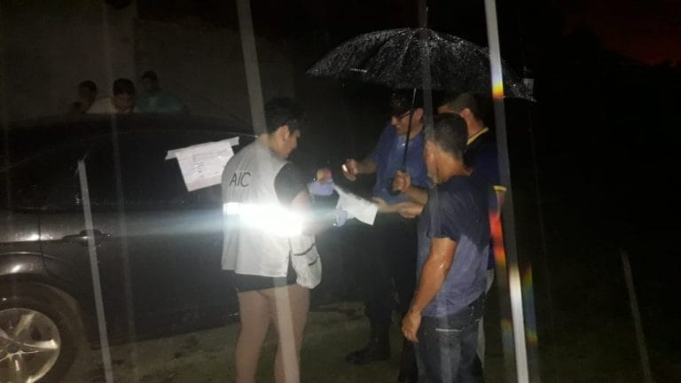 Robaron en una casa del Federal y fueron detenidos gracias a la colaboración de vecinos