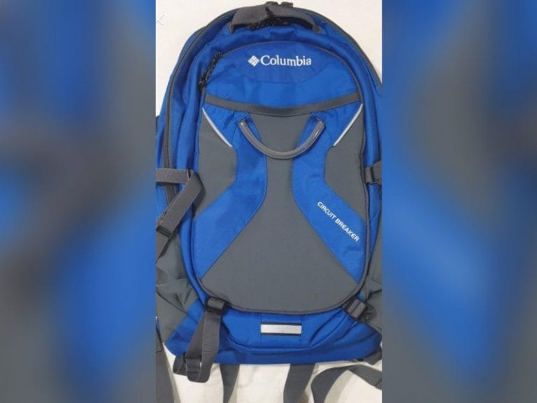 Ofrecen recompensa para recuperar una mochila que tenía una notebook con información y papeles de importancia