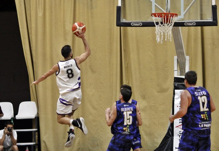 Básquet Federal: Pico voló alto y ganó con comodidad