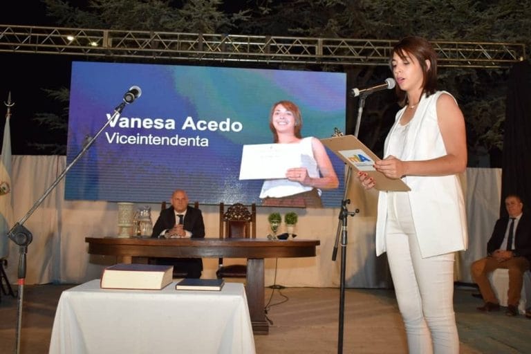 Intendente Alvear presenta su primera “Feria de Emprendedores”