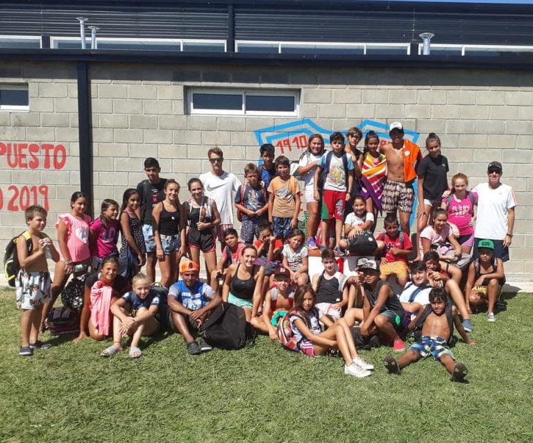 Se realizó un gran torneo de natación en Ceballos