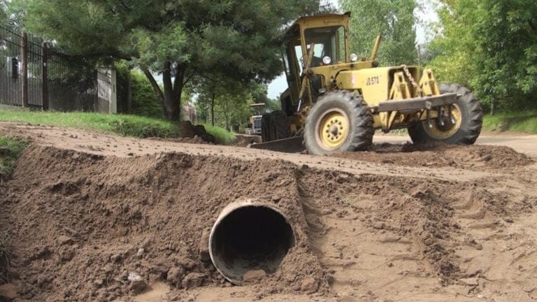 Realizaron mantenimiento de calles en barrio Sur