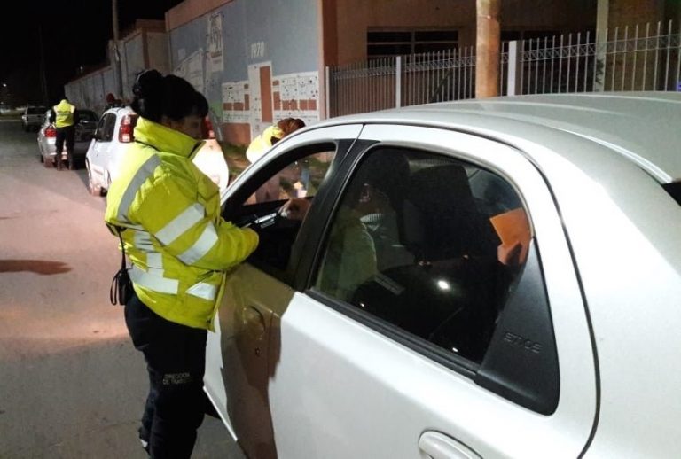 Fin de semana repleto de operativos en General Pico: Más de cien vehículos controlados con cinco infracciones y tres retenciones de motos